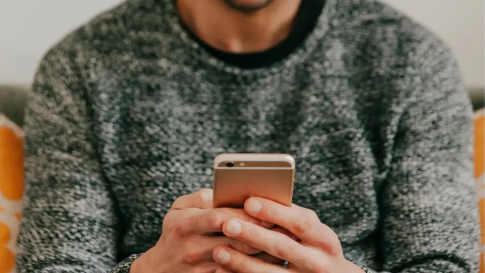 scroll-stopping-social-media-content-blog-banner